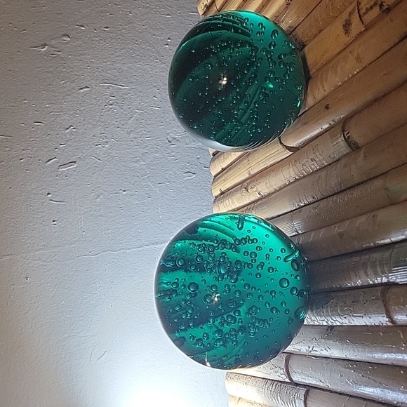 Crystal Class Paperweights - Picture 1 of 6